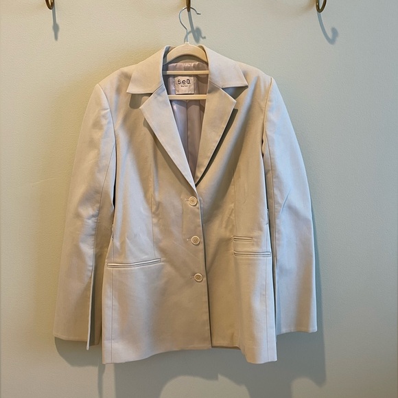 Kerith Jacket - Picture 2 of 5